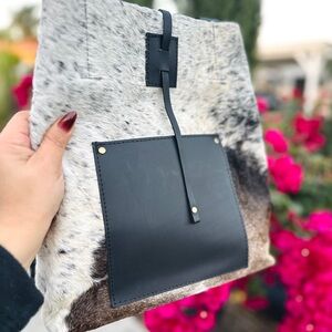 Stylish Black Cowhide Leather Bag